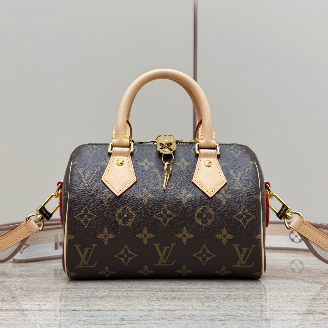 Louis Vuitton Speedy 20 Beige Monogram with Shoulder Strap